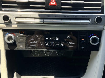 2024 Genesis G70 2.5T
