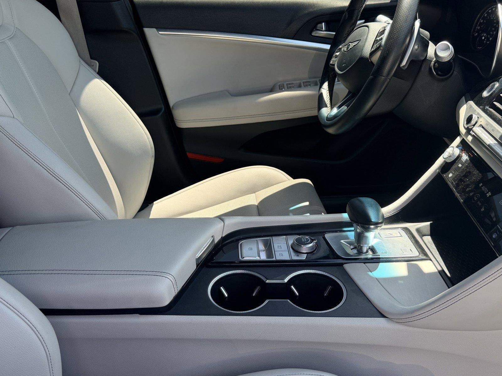 2024 Genesis G70 2.5T